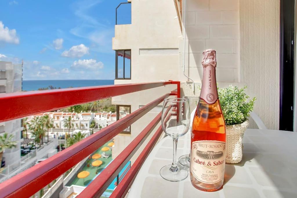 Alexander Apartment Playa De Las Americas Экстерьер фото