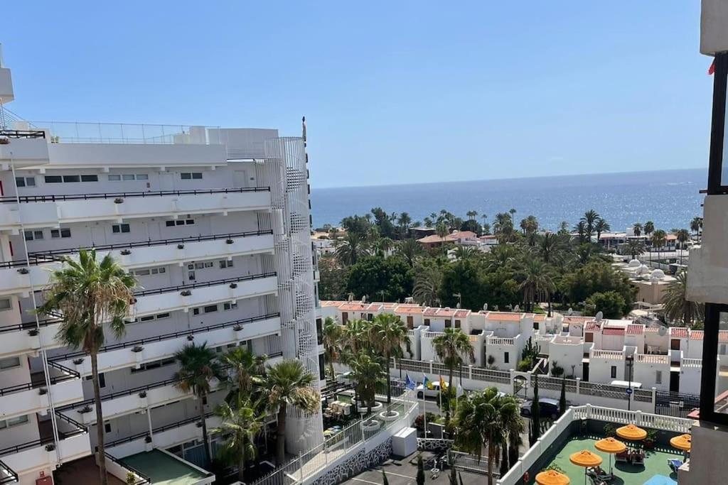 Alexander Apartment Playa De Las Americas Экстерьер фото